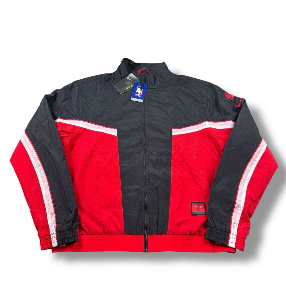 NWT Nike NBA Chicago Bulls Black/Red Courtside Tracksuit Full-Zip Jacket Mens L